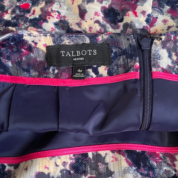 Talbots pencil skirt 4P - Picture 5 of 9